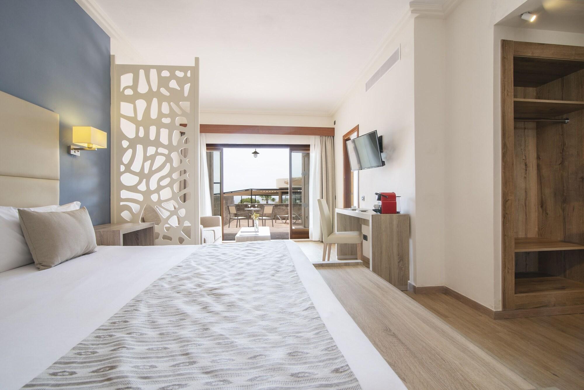 Hotel Menorca Binibeca - Adults Only- By Pierre & Vacances Premium Εξωτερικό φωτογραφία